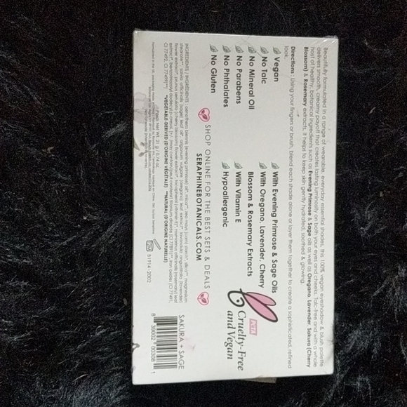 Sakura & Sage - vegan eye shadow & blush pallete- - Picture 2 of 4